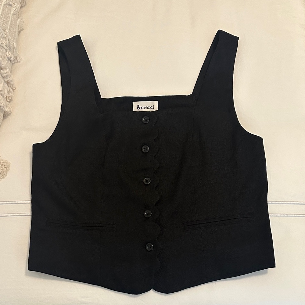 Merci Black Sleeveless Button-Up Blouse